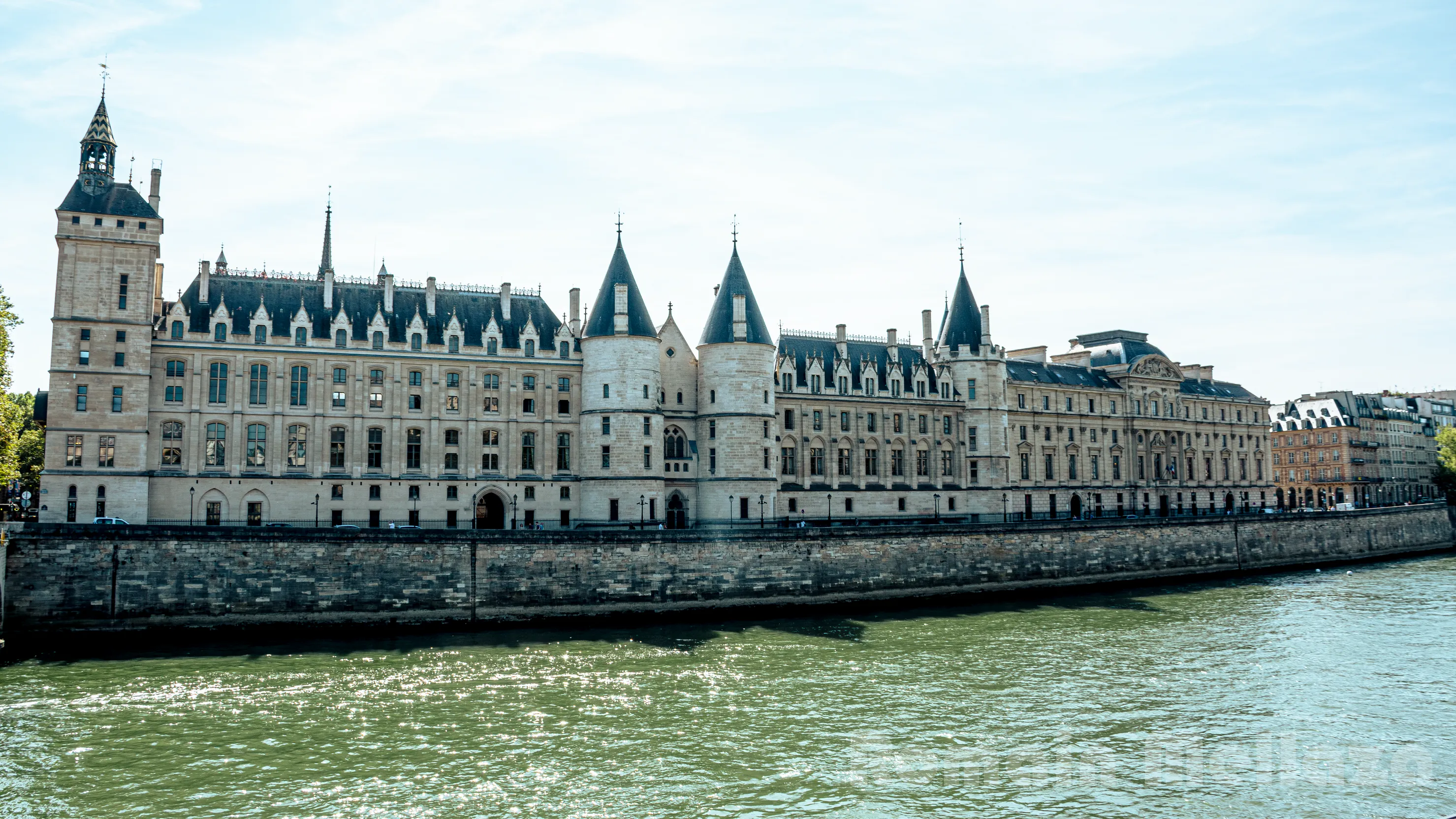 Paris 2024